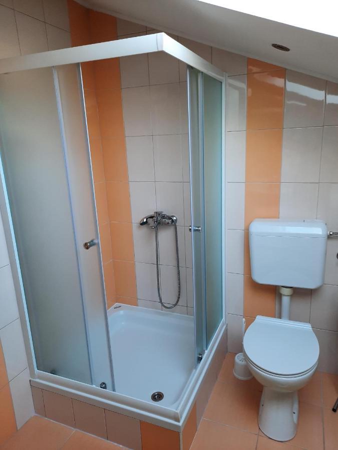 Apartman Martina Apartment Palit Bagian luar foto